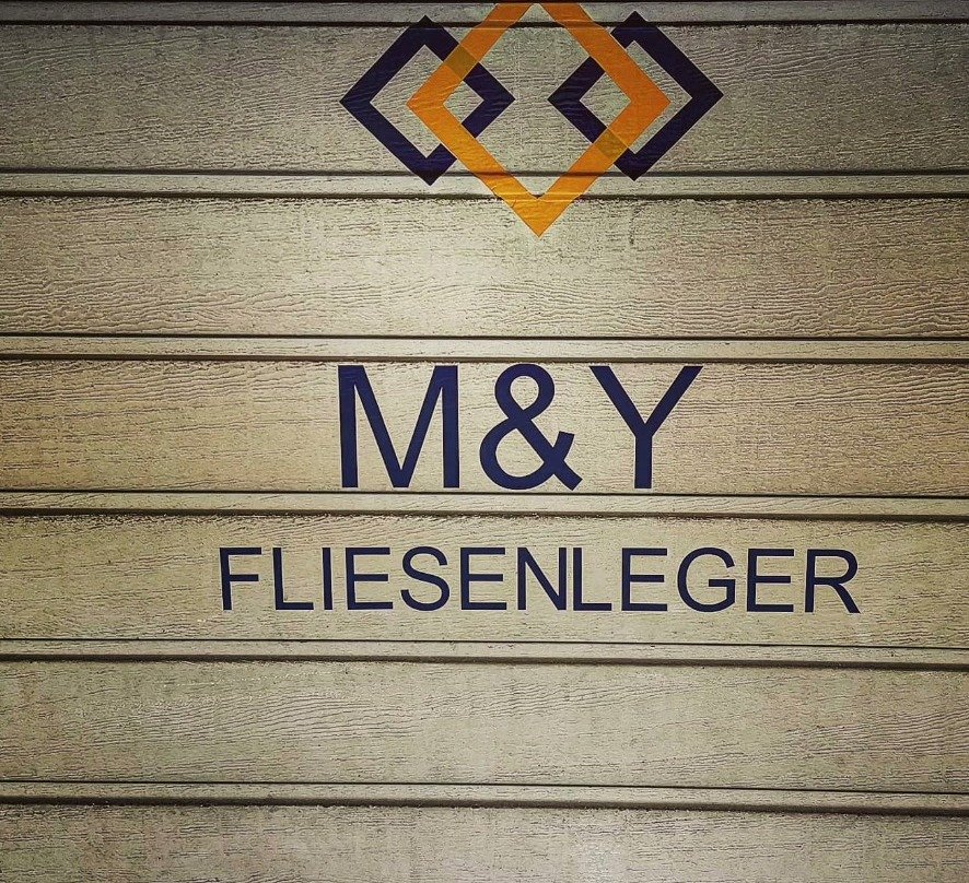 Logo-Entwurf mit zwei verschränkten Rauten und dem Schriftzug M und Y Fliesenleger